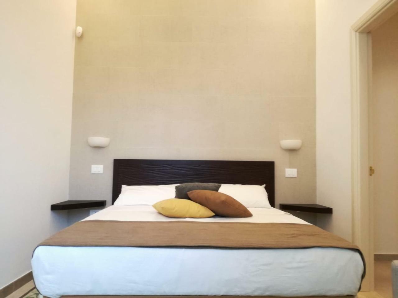 Palazzo San Lazzaro Bed & Breakfast Lecce Exterior photo